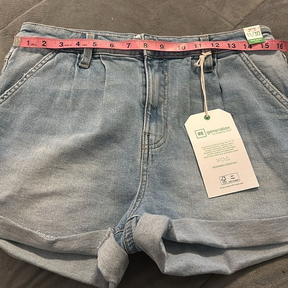 Celebrity Pink ReGeneration Mindful Denim Jean Mom High Rise Shorts 11/30 NWT - Picture 7 of 7